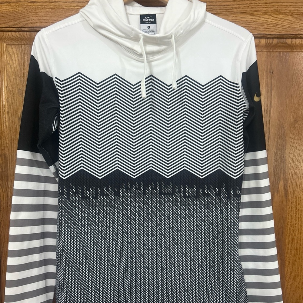 Nike Pro Dri-FIT Shirt in Black and White